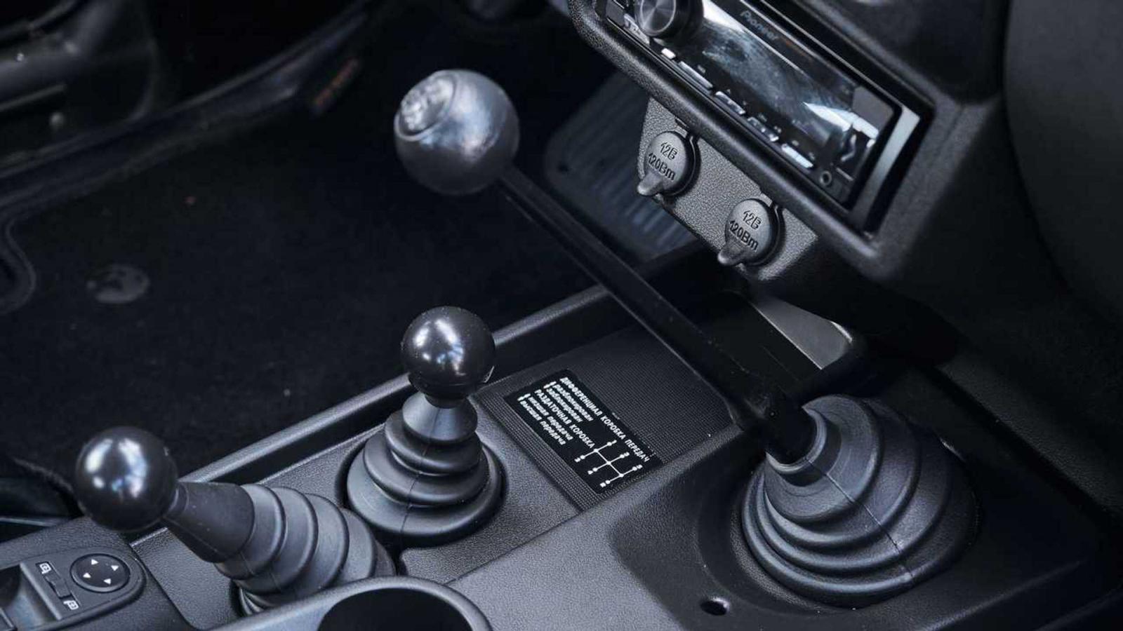 H Lada αναβαθμίζει το Niva επαναφέροντας τα... ABS και ESP! 